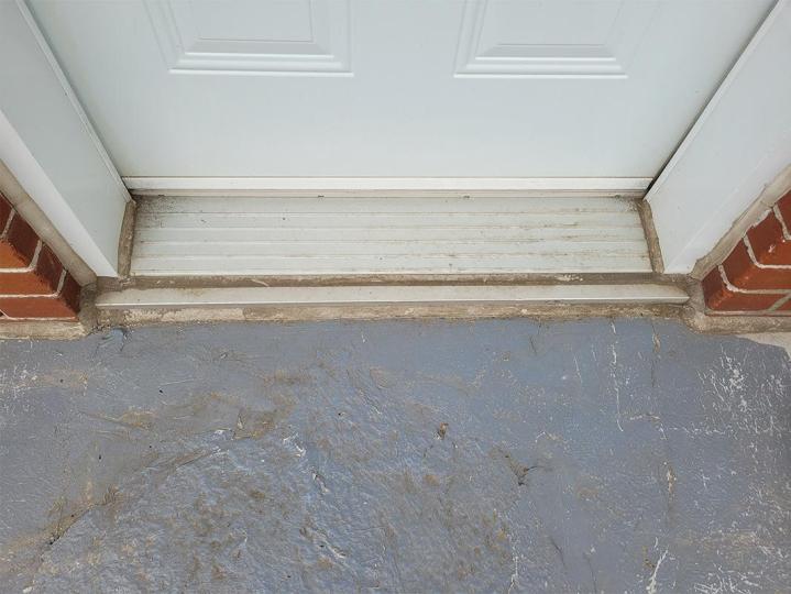 Réparation de balcons en fibre de verre Saint-Eustache